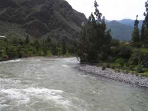 RIO COTAHUASI EN TOMEPAMPA